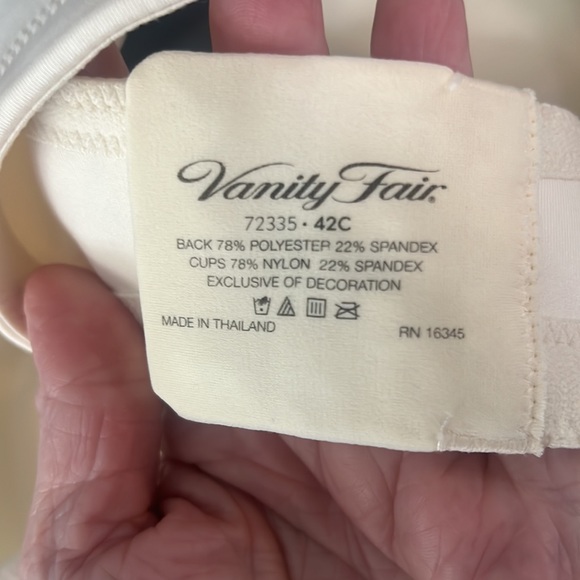 Vanity Fair Bra - Picture 3 of 4